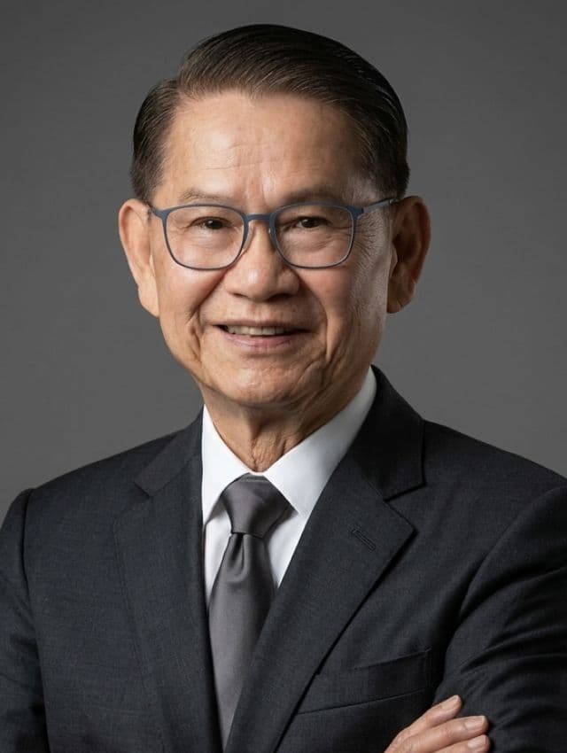 โอฬาร ตั้งตราตระกูล