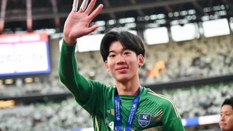 "ภูมิรพี" ติดโผ 36 ผู้เล่นยอดเยี่ยม ฟุตบอลมัธยมปลายแห่งชาติญี่ปุ่น ครั้งที่ 104 แล้วไปไหนต่อ?