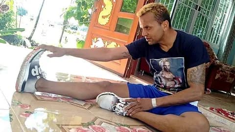 ด่วน หาม อำนาจ รื่นเริง อดีตนักมวยแชมป์โลก ส่ง รพ. กลางดึก