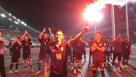 คนแรกมาแล้ว "แข้งทีมชาติไทย" ช่วยชนาธิป จ่ายค่าปรับจุดพลุฉลองไปเอเชียนคัพ 2027