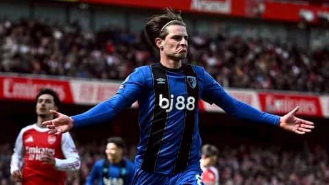 ผลบอลพรีเมียร์ลีก อาร์เซนอล ช็อกคาบ้าน แพ้ บอร์นมัธ 1-2