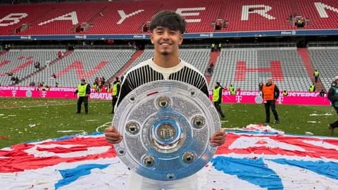 “ไมคอน คาร์โดโซ” โพสต์แล้ว หลังถือ “ถาดแชมป์บุนเดสลีกา” กับ “บาเยิร์น มิวนิก”