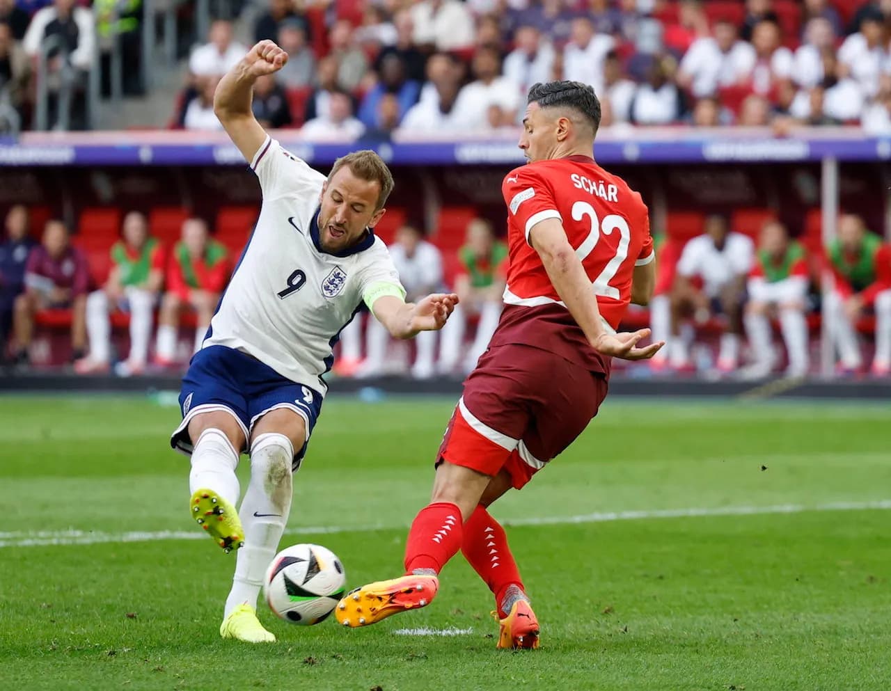 ประมวลภาพ "อังกฤษ" ดวลจุดโทษชนะ "สวิตเซอร์แลนด์" ลิ่วรอบรองฯ ศึกยูโร 2024