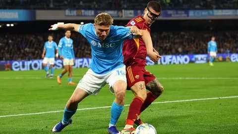 ผลบอลเมื่อคืน นาโปลี ตายยาก ไล่เจ๊า โรม่า บิ๊กแมตช์ กัลโช่ เซเรีย อา