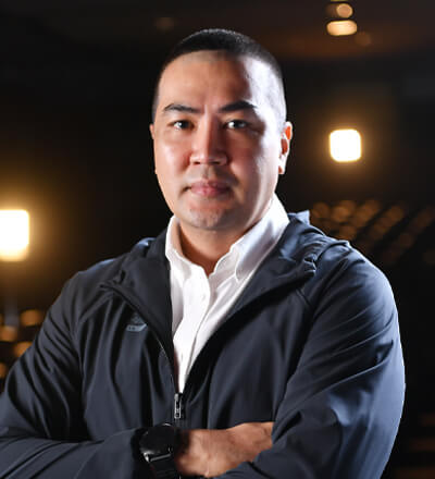 สืบศักดิ์ ผันสืบ